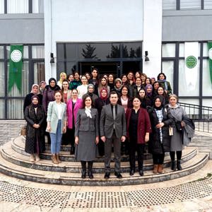 İl Müdürümüz Arif LAÇİN, 8 Mart Dünya Kadınlar Günü’nde Kadın Personellerimizle Bir Araya Geldi - fotoğraf 1