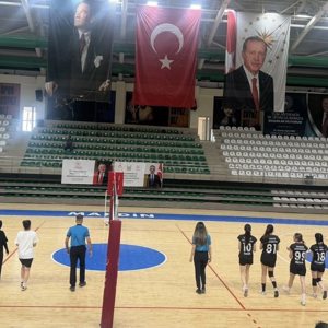  Kız Voleybol Takımımızdan Şampiyona Başarısı - fotoğraf 2