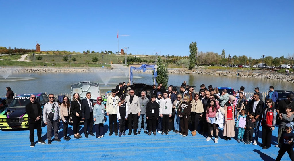 Şehit ve Gazi Çocuklarımız ANOK FEST Otomobil Sporları ve Otomobil Festivali’ne Katıldı