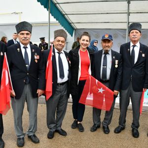 30 Ağustos Zafer Bayramı’nın 104. yıl dönümü kutlamaları kapsamında “Geçit Töreni” gerçekleştirildi. - fotoğraf 5