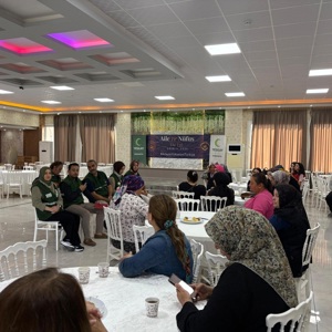 DESTEK BİZDEN, İLK ADIM SENDEN  Sosyal Hizmet Merkezimizden hizmet alan kadınlara yönelik, Yeşilay Kadirli İlçe Temsilciliği iş birliğinde Bağımlılıkla Mücadele Farkındalık ve Güçlendirme çalışması gerçekleştirilmiştir. - fotoğraf 2