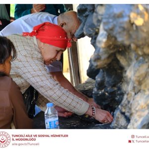 Parklarda Buluşan Anılar, Nefes ve Dilekler - fotoğraf 3