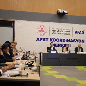 Kadına Yönelik Şiddetle Mücadele il Koordinasyon, İzleme ve Değerlendirme Komisyonu’nun 2026 yılı 3. dönem toplantısı, Vali Yardımcısı Sayın Rumeysa Sena Kurt başkanlığında gerçekleştirildi - fotoğraf 3